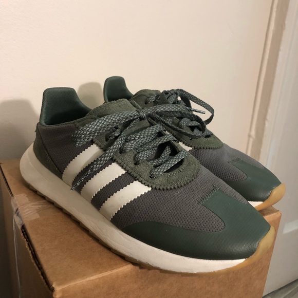 Adidas forest green sneakers - Picture 3 of 6